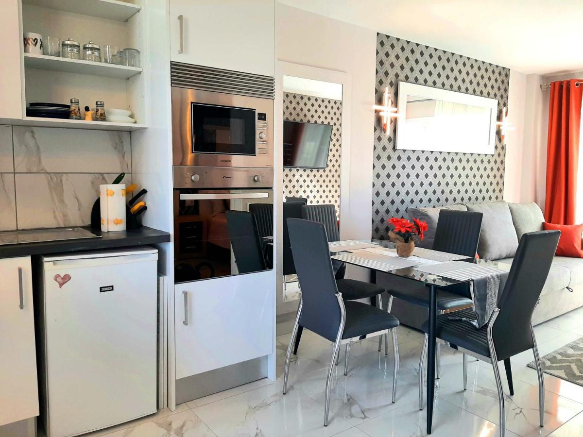 Centrally Located Apartment Close To The Ocean. Arona  Extérieur photo
